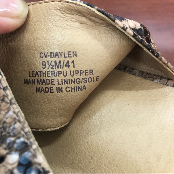 Crown Vintage Wedge Sandals Size 9.5 - Picture 6 of 14